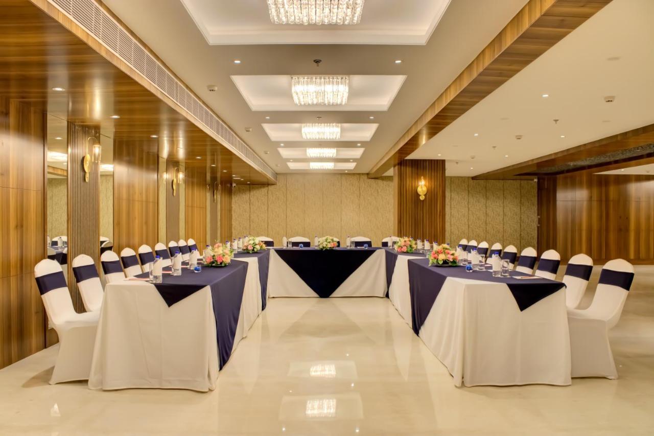 Cygnett Park Bl Otel Jaipur Dış mekan fotoğraf