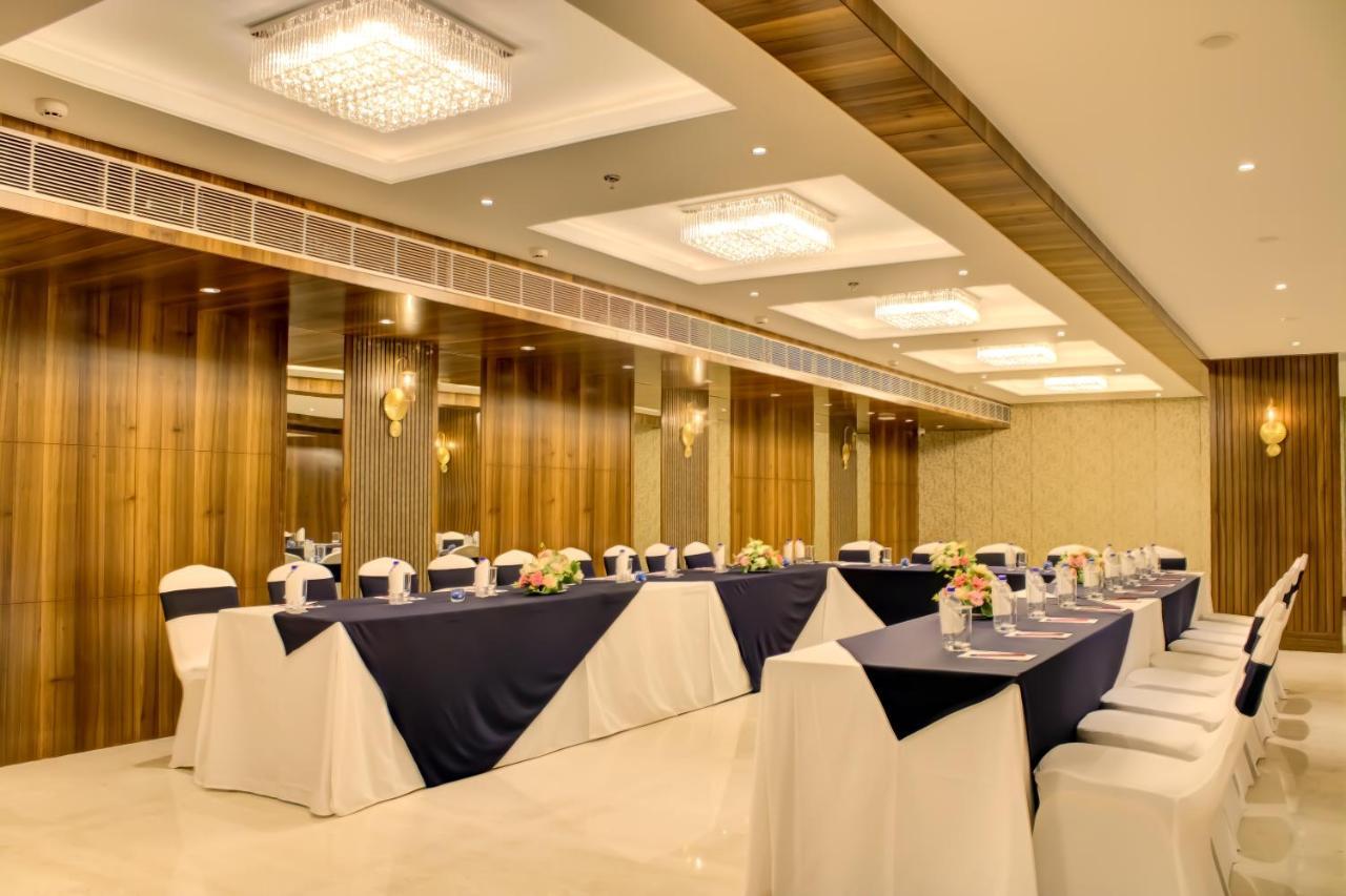 Cygnett Park Bl Otel Jaipur Dış mekan fotoğraf