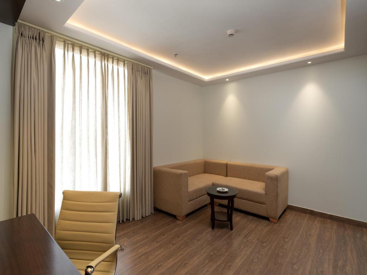 Cygnett Park Bl Otel Jaipur Dış mekan fotoğraf